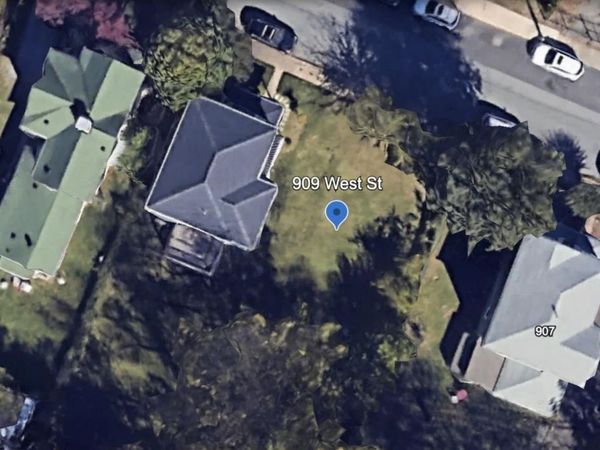 909 WEST ST, Charlottesville, VA 22903