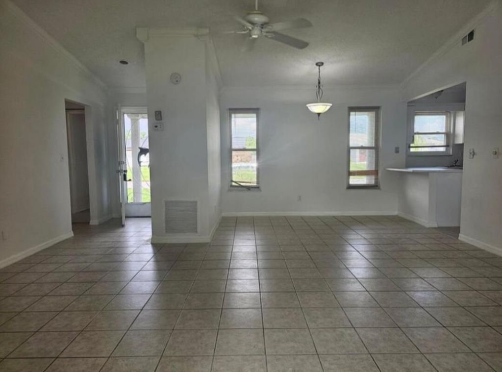 592 SW Banks Ter Terrace, Port Saint Lucie, FL 34953 Photo
