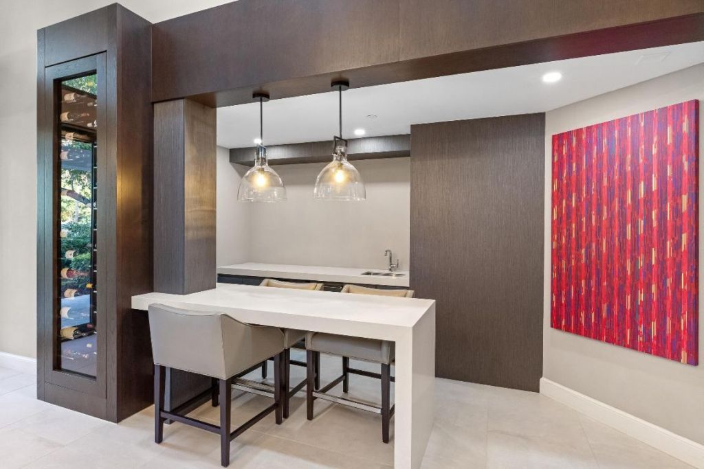 100 SE 5th Avenue, Unit 207, Boca Raton, FL 33432 Photo