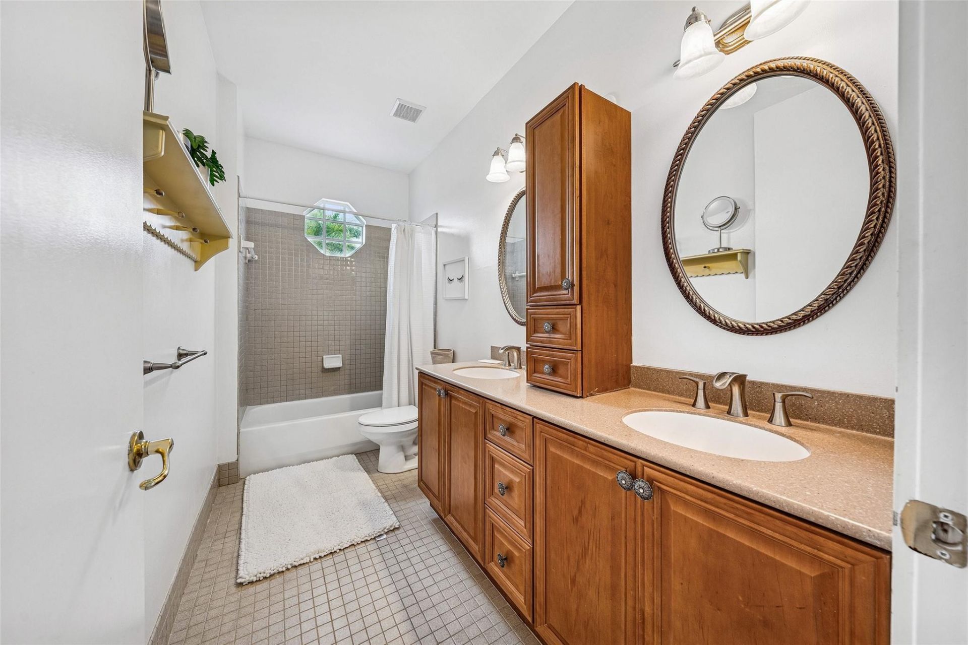 5019 NW 119 Terrace, Coral Springs, FL 33076 Photo