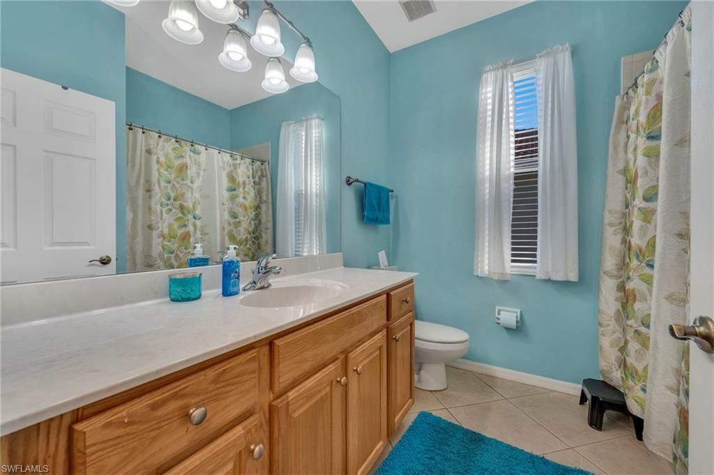 3685 Yosemite Ct, Naples, FL 34116 Photo