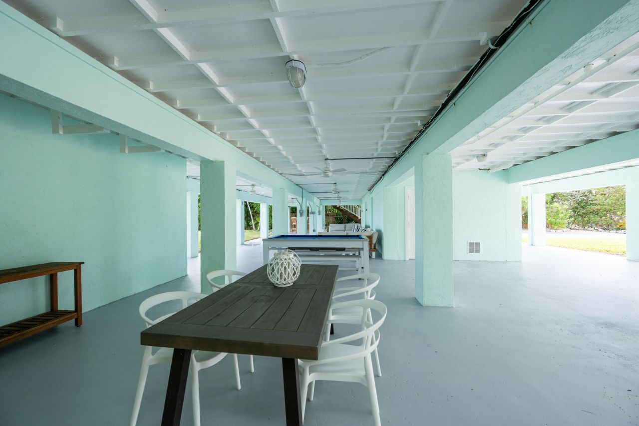 205 S Point Drive, Sugarloaf, FL 33042 Photo