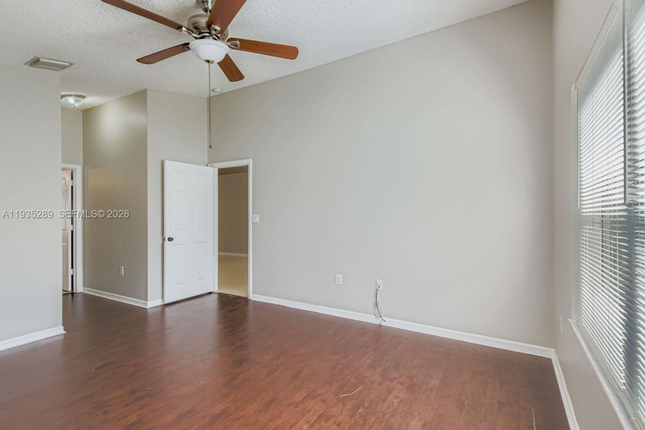 14242 NW 18th Pl, Pembroke Pines, FL 33028 Photo