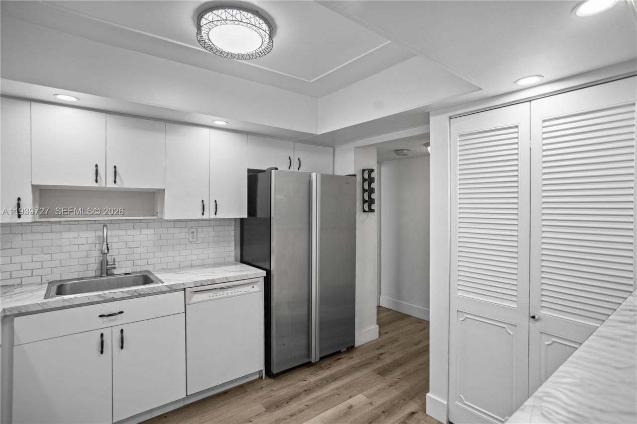 2101 Atlantic Shores Blvd , Unit 107, Hallandale Beach, FL 33009 Photo