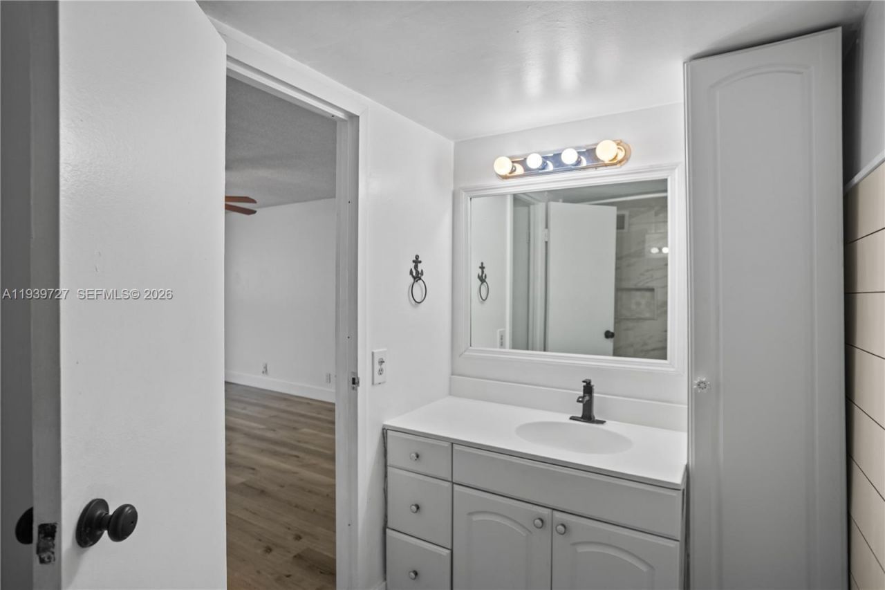 2101 Atlantic Shores Blvd , Unit 107, Hallandale Beach, FL 33009 Photo