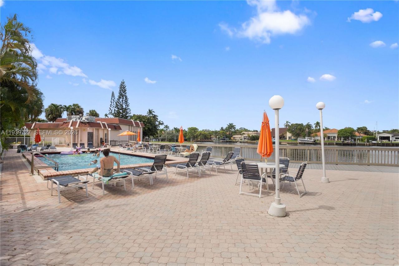 2101 Atlantic Shores Blvd , Unit 107, Hallandale Beach, FL 33009 Photo