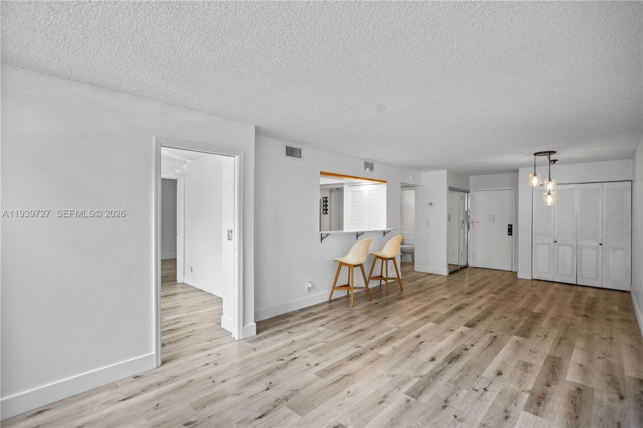 2101 Atlantic Shores Blvd , Unit 107, Hallandale Beach, FL 33009 Photo