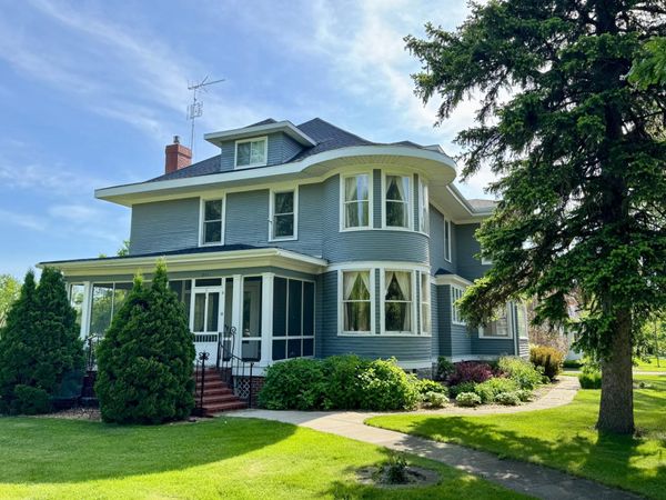 311 9th Street S, Olivia, MN 56277