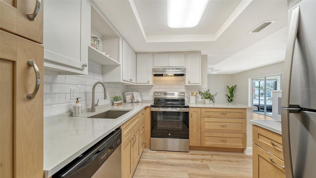 101 Whispering Sands Drive, Unit 107, Sarasota, FL 34242 Photo