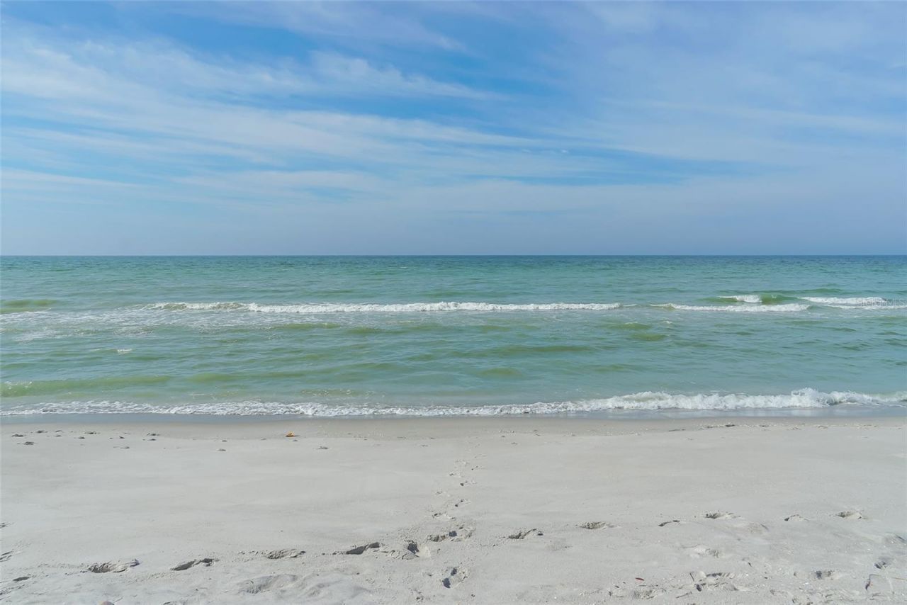 579 Bayview Drive, Longboat Key, FL 34228 Photo