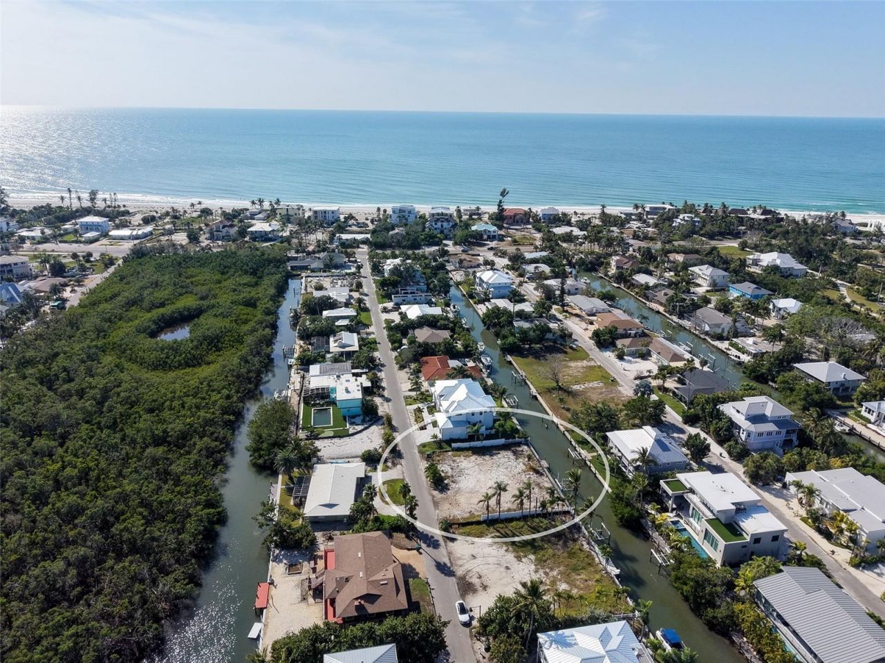 579 Bayview Drive, Longboat Key, FL 34228 Photo