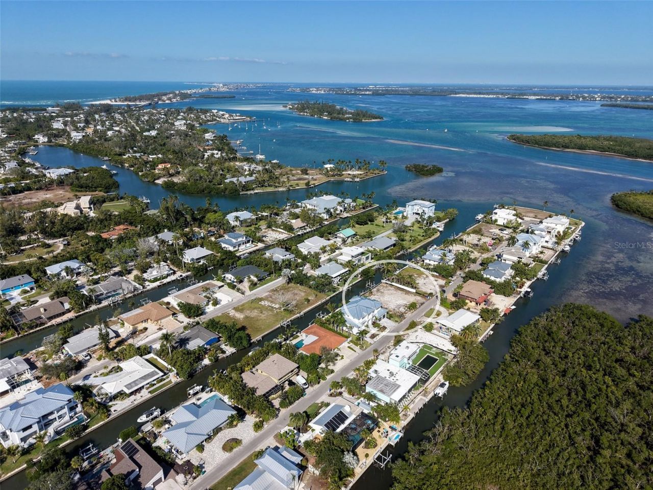 579 Bayview Drive, Longboat Key, FL 34228 Photo