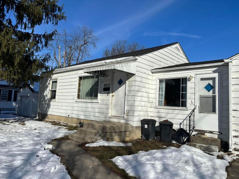 2010 Melrose Avenue, Columbus, OH 43224 Photo 3