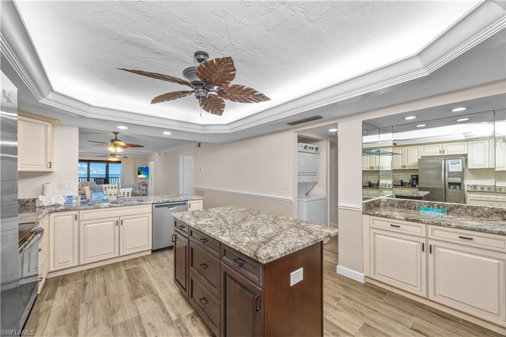 2445 W Gulf Dr, Unit 44E, Sanibel, FL 33957 Photo