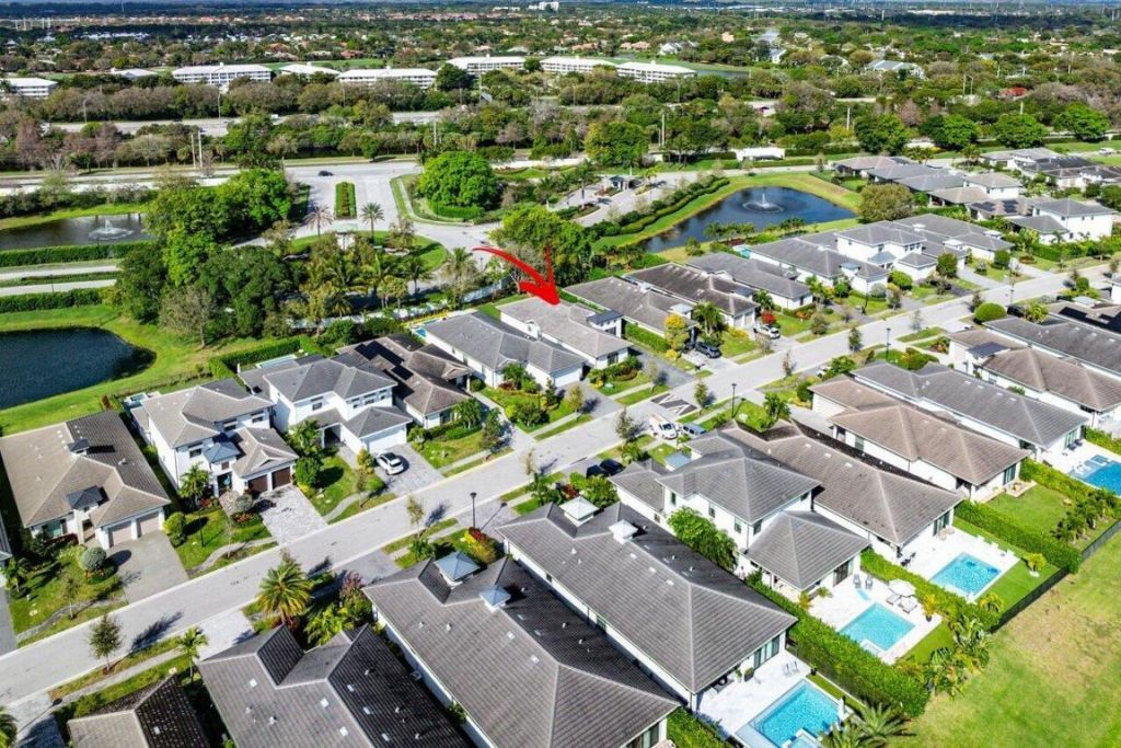 2928 Gin Berry Way, West Palm Beach, FL 33401 Photo