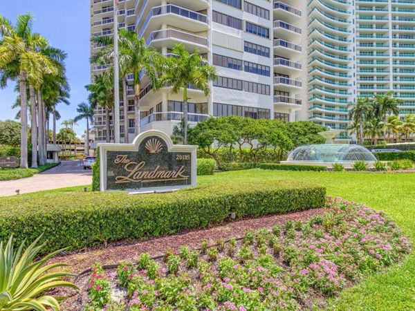 20185 E Country Club Dr, Unit 1709, Miami, FL 33180