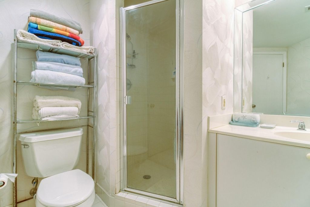 20185 E Country Club Drive, Unit 1709, Miami, FL 33180 Photo