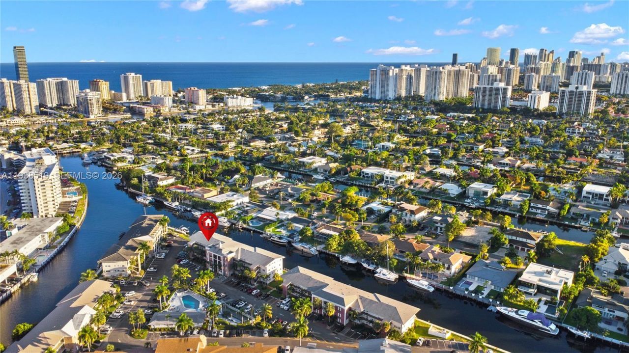 455 Paradise Isle Blvd, Unit 402, Hallandale Beach, FL 33009 Photo