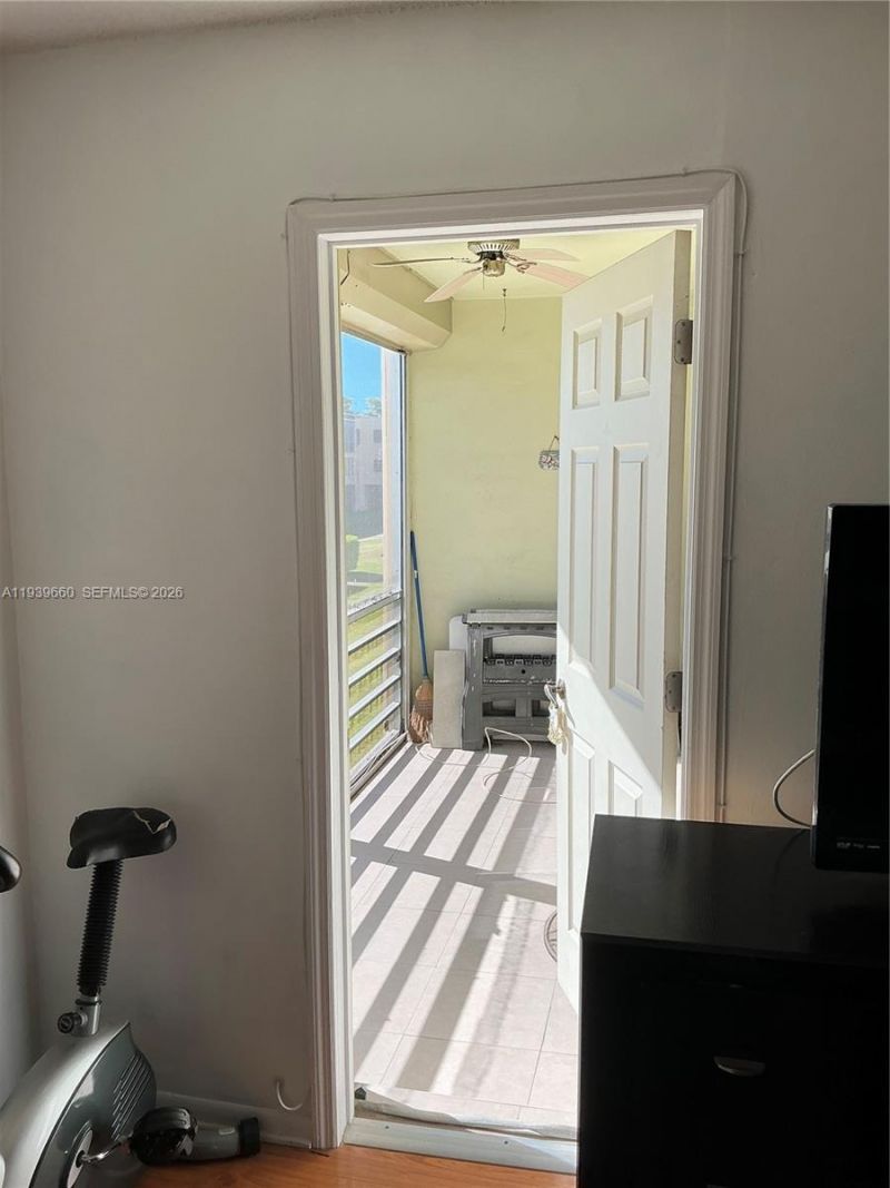 200 Ashbury Rd, Unit 203, Hollywood, FL 33024 Photo