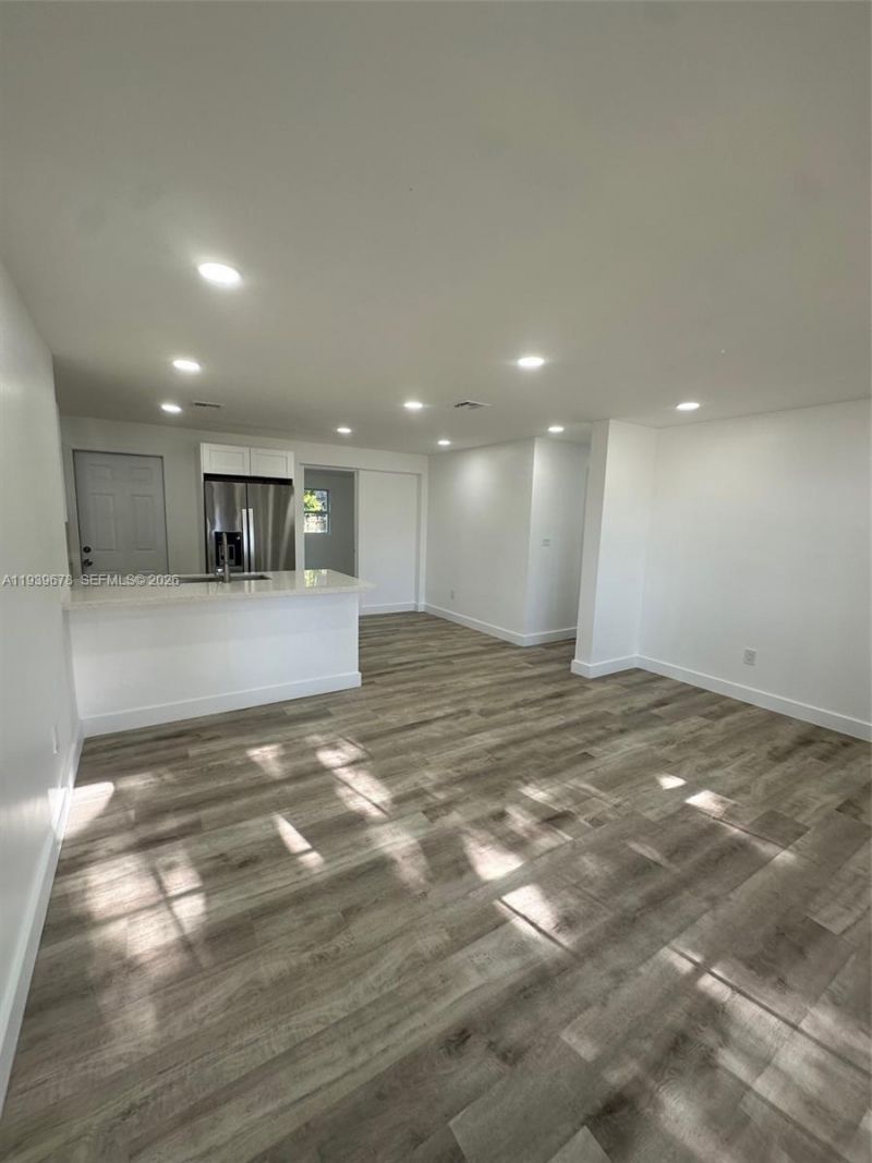 1521 NE 43rd Ct, Pompano Beach, FL 33064 Photo