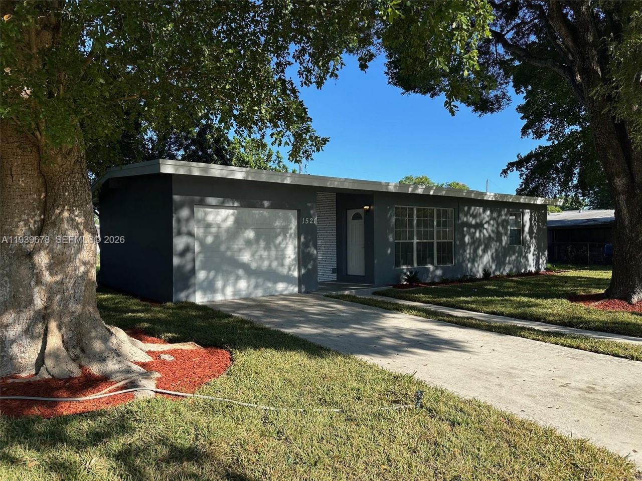 1521 NE 43rd Ct, Pompano Beach, FL 33064 Photo