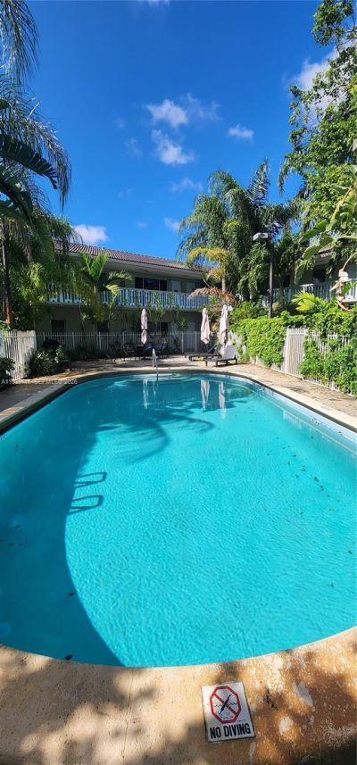 1423 Holly Heights Dr, Unit 17, Fort Lauderdale, FL 33304 Photo