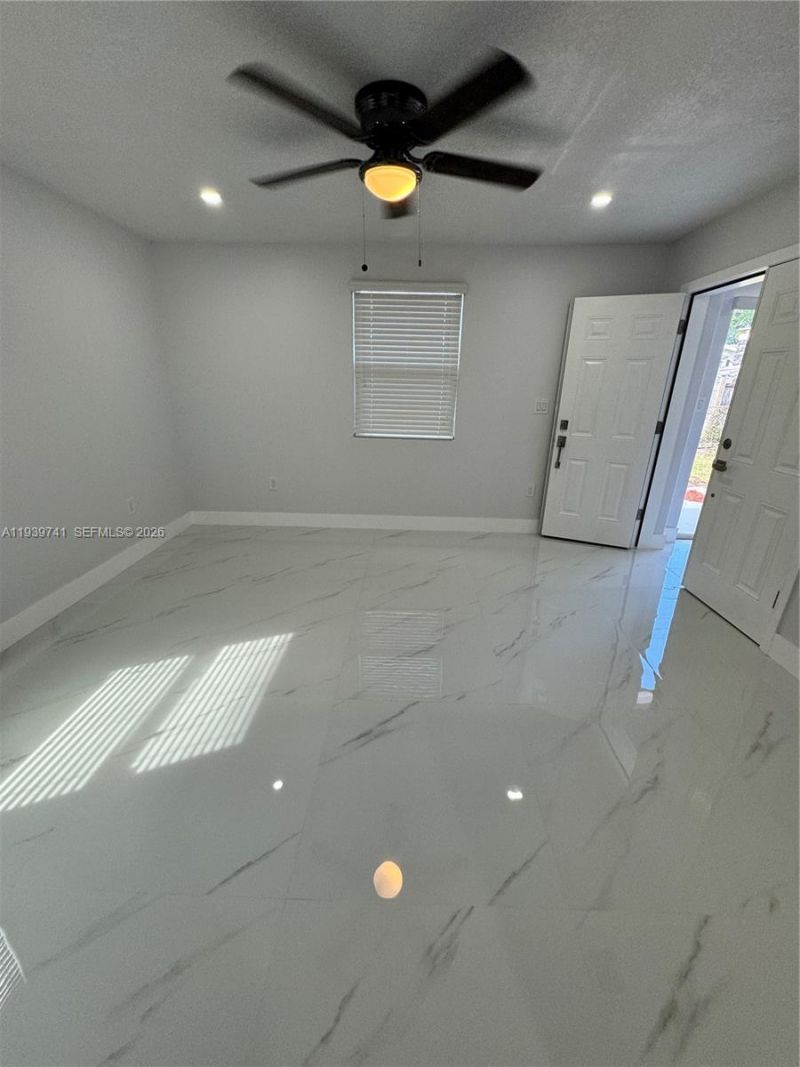 1649 NE 30th Ct , Pompano Beach, FL 33064 Photo