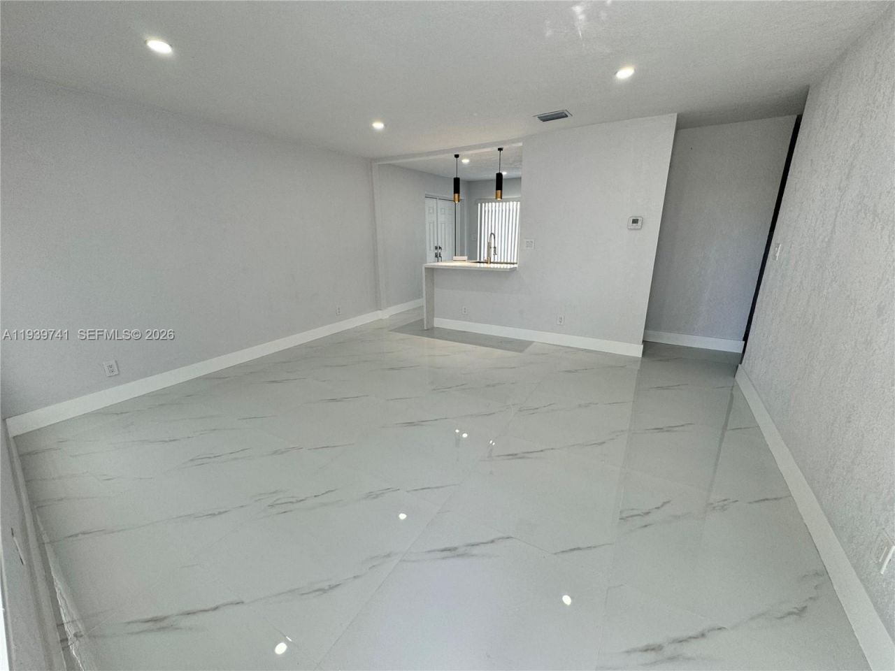 1649 NE 30th Ct , Pompano Beach, FL 33064 Photo