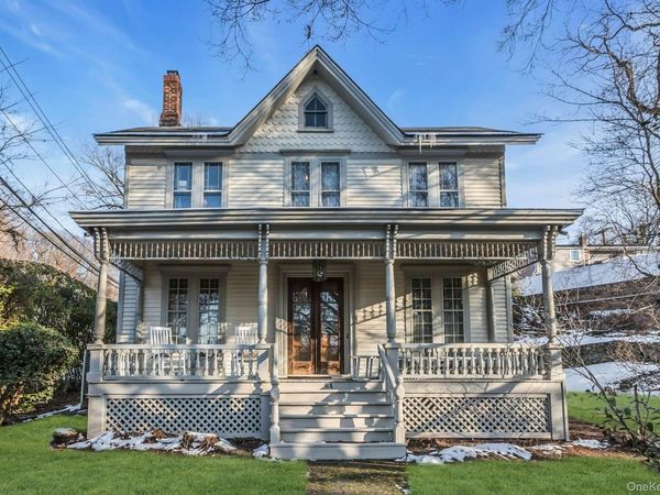 64 Bryant Avenue, Roslyn Harbor, NY 11576