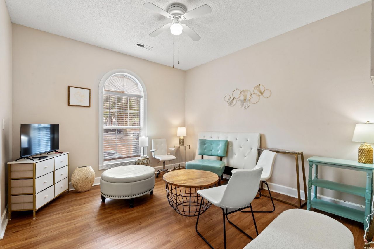 4687 Wild Iris Dr. Photo 7