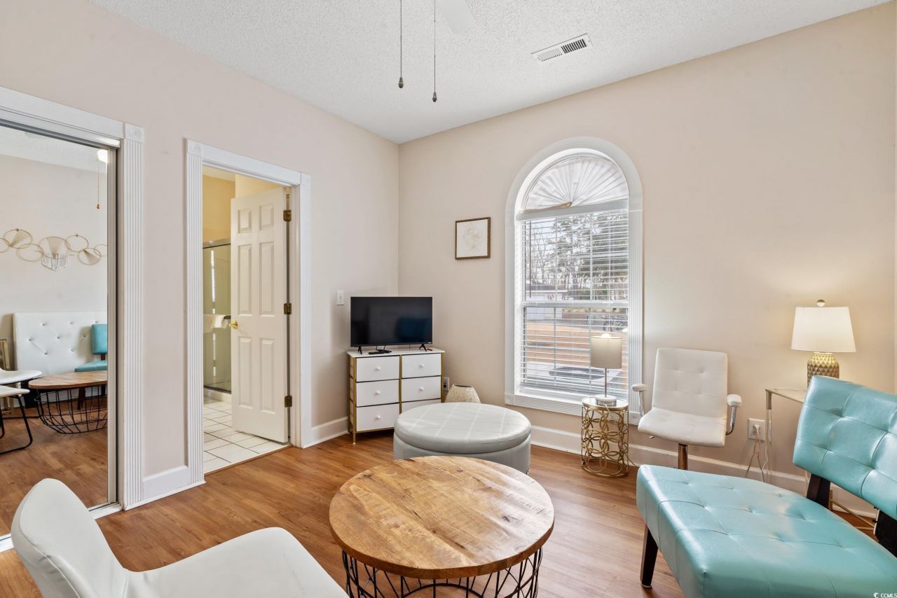 4687 Wild Iris Dr. Photo 8