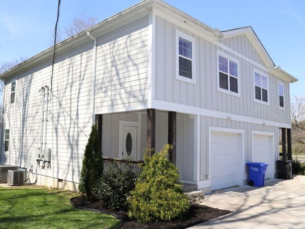 721 Poplar St, Columbia, TN 38401