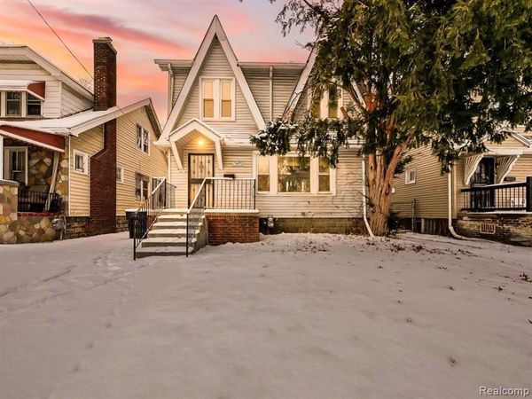 15495 Ohio Street, Detroit, MI 48238