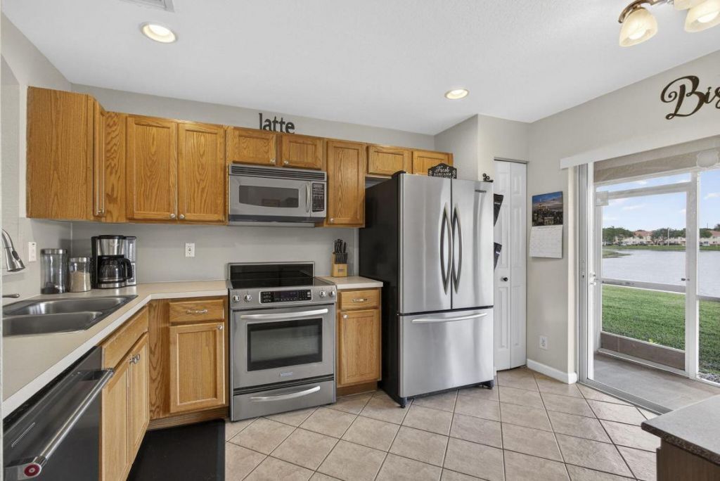 6245 Eaton Street, West Palm Beach, FL 33411 Photo