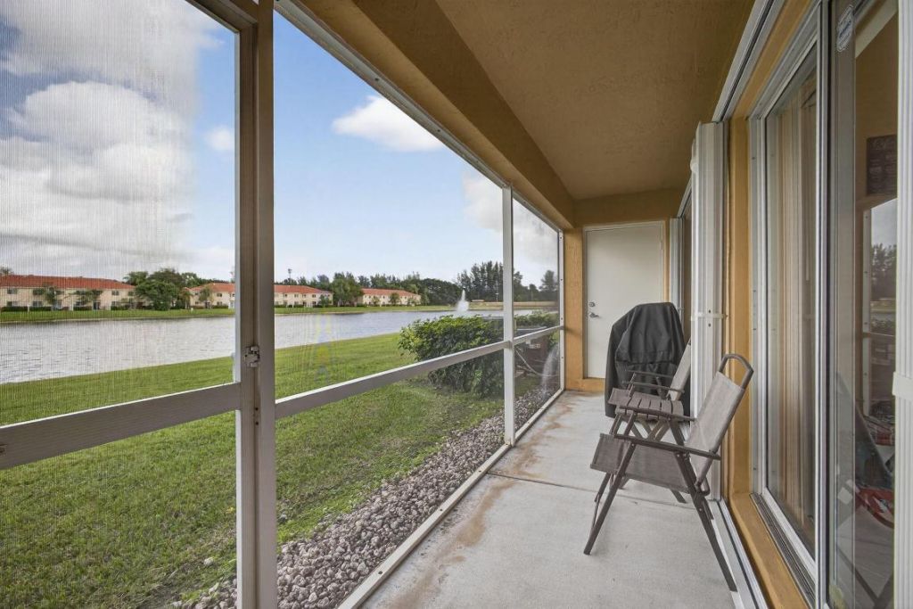 6245 Eaton Street, West Palm Beach, FL 33411 Photo