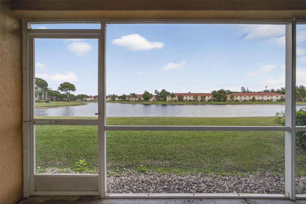 6245 Eaton Street, West Palm Beach, FL 33411 Photo