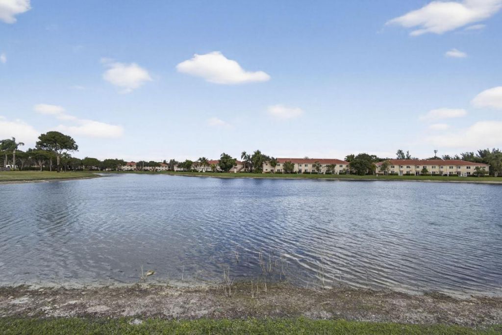 6245 Eaton Street, West Palm Beach, FL 33411 Photo