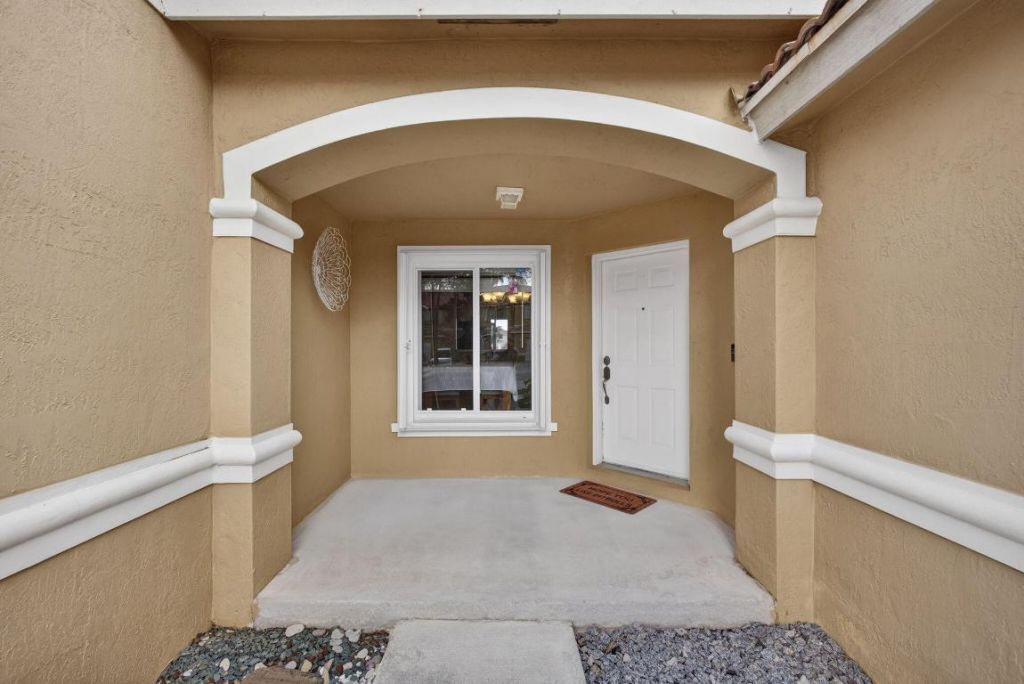 6245 Eaton Street, West Palm Beach, FL 33411 Photo