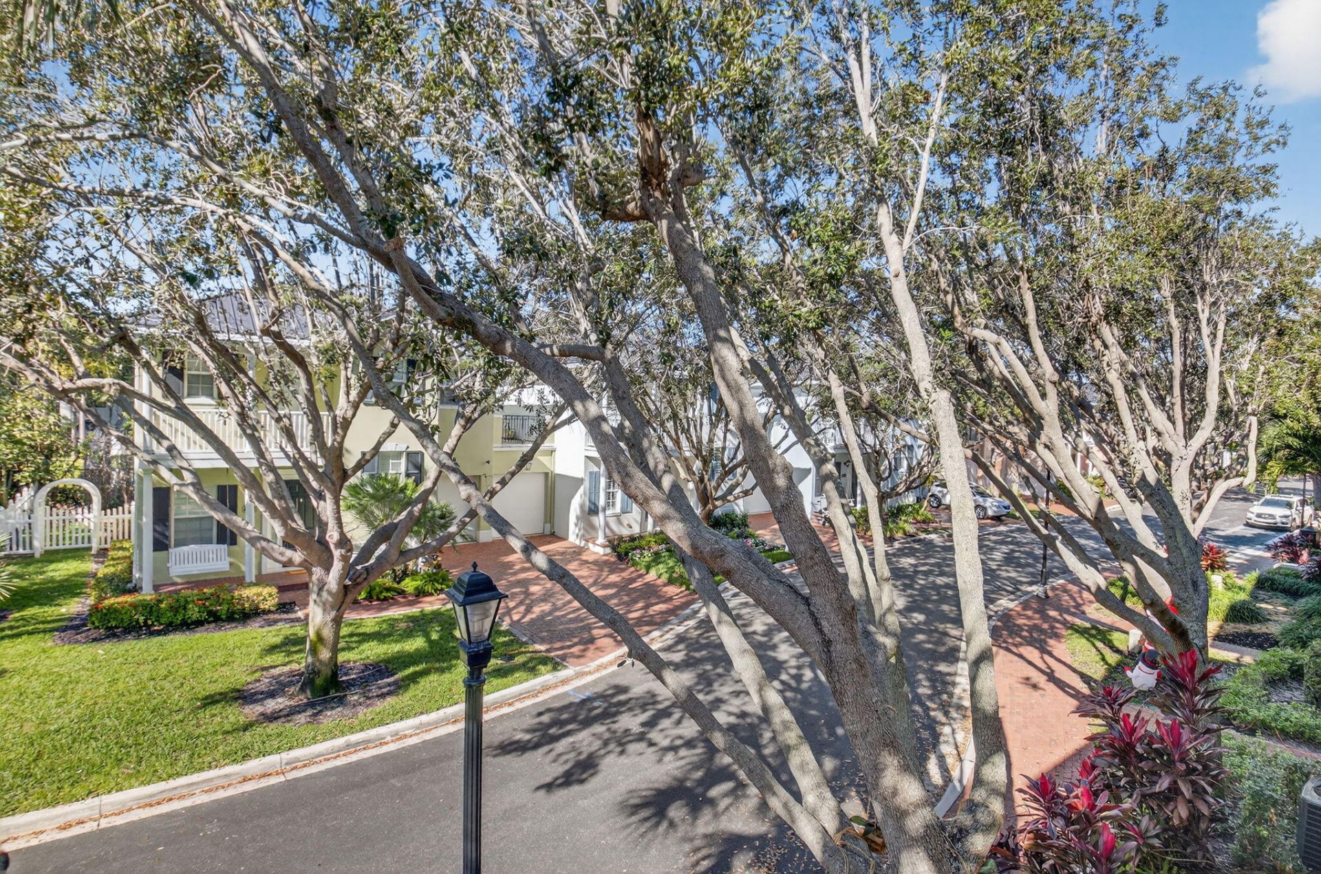 1037 W Heritage Club Circle, Delray Beach, FL 33483 Photo