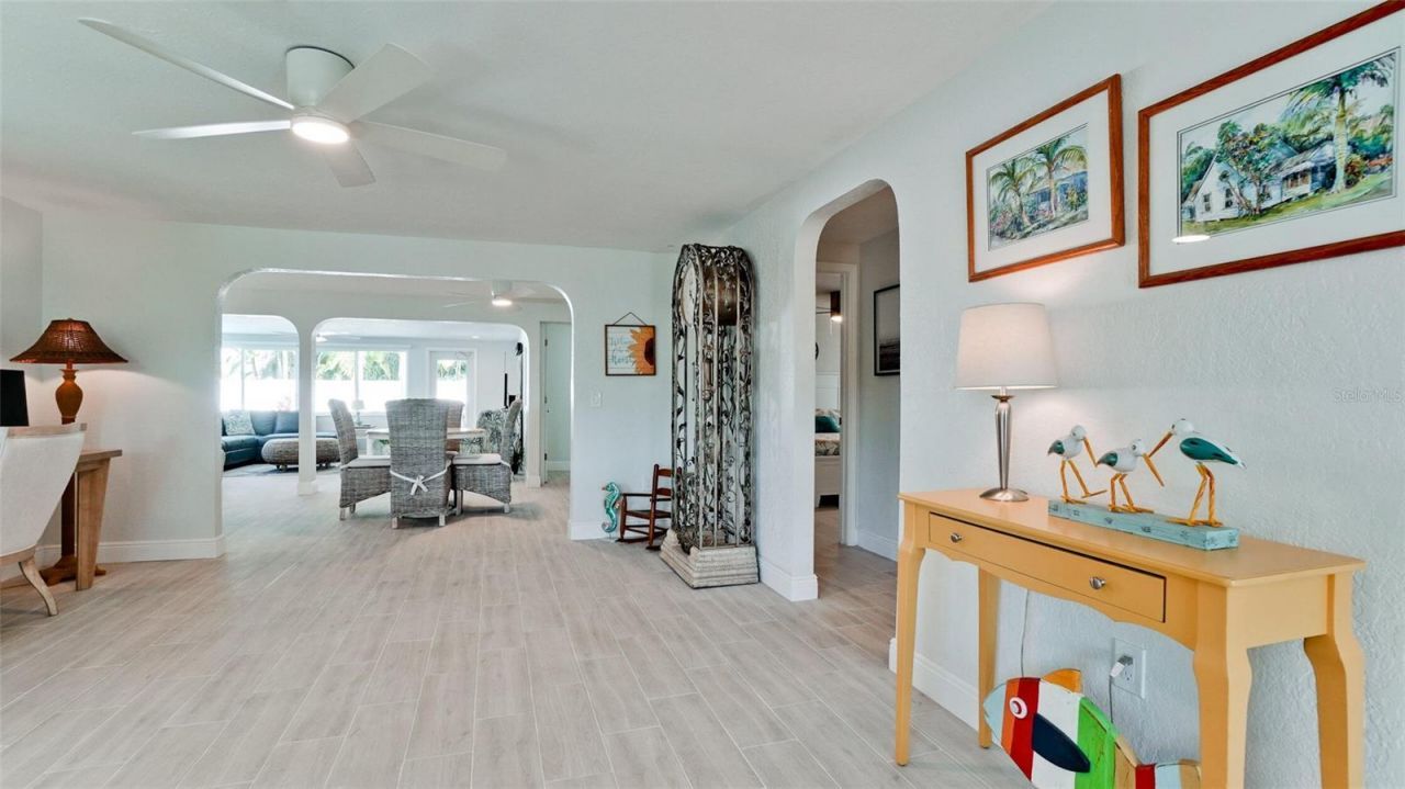 504 69th Street, Holmes Beach, FL 34217 Photo
