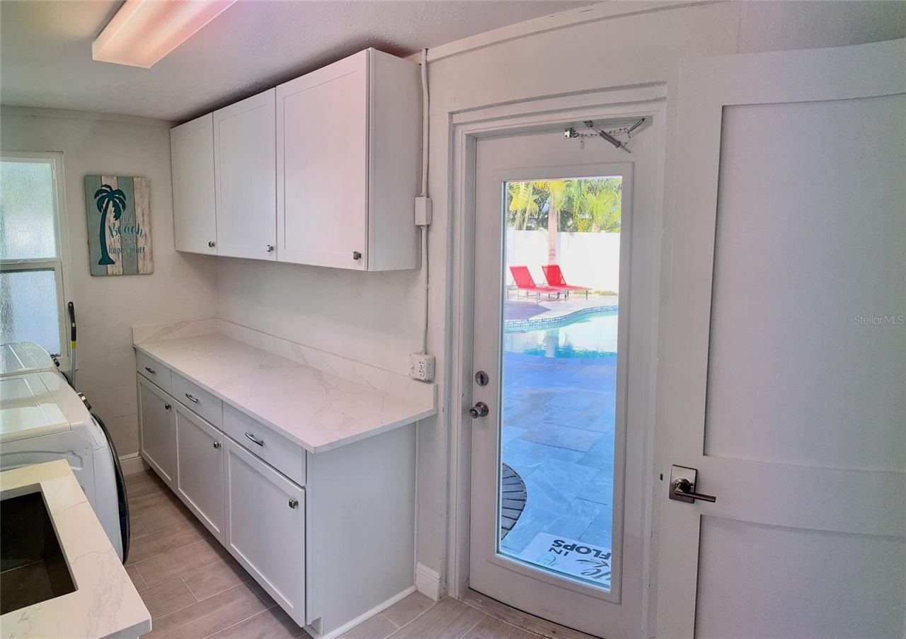 504 69th Street, Holmes Beach, FL 34217 Photo