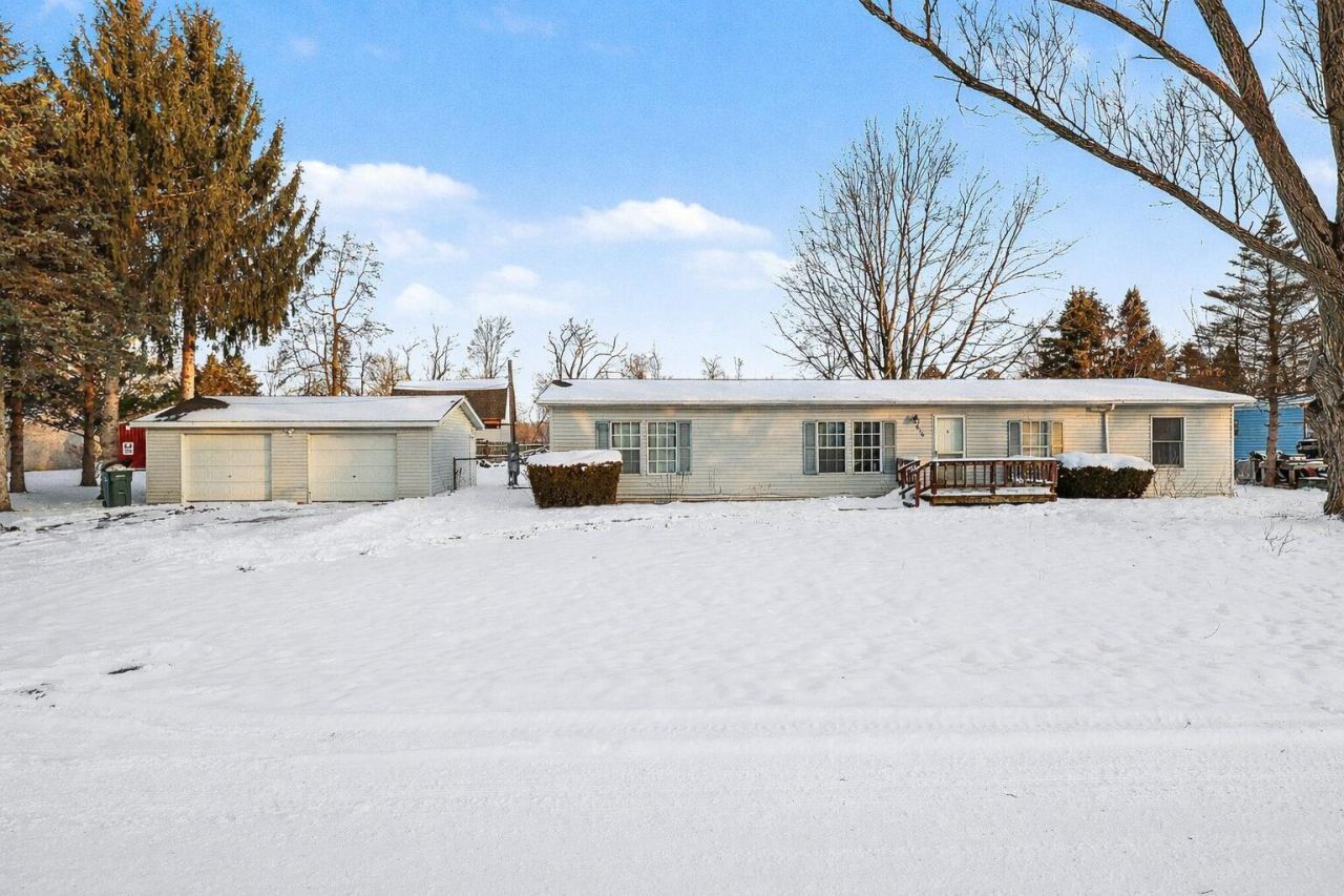 616 W North Street, Tekonsha, MI 49092 Main Photo