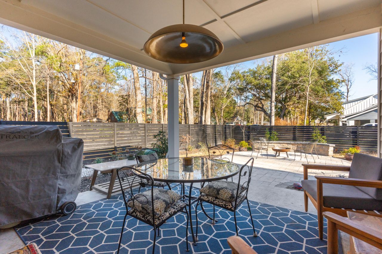 101 Classic Street Photo 27