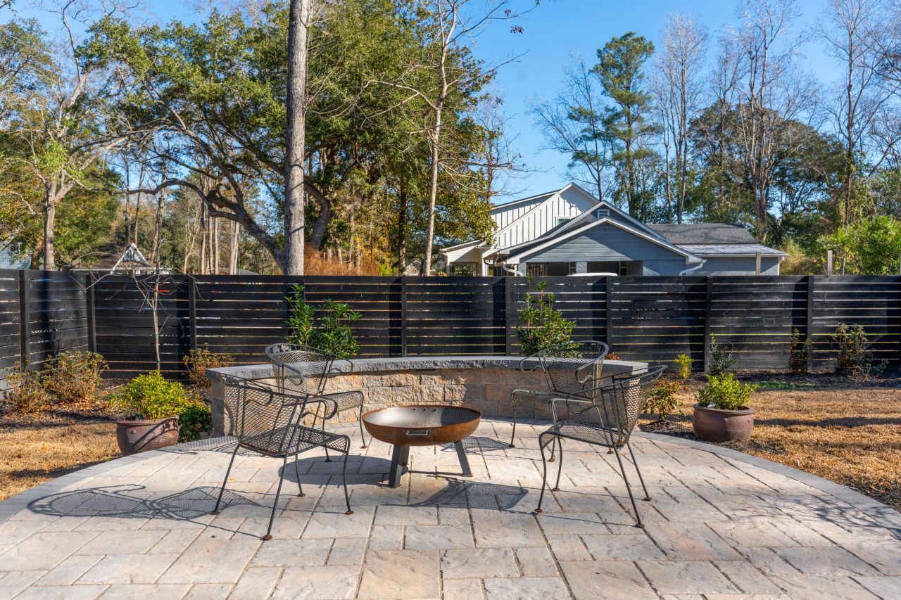 101 Classic Street Photo 29