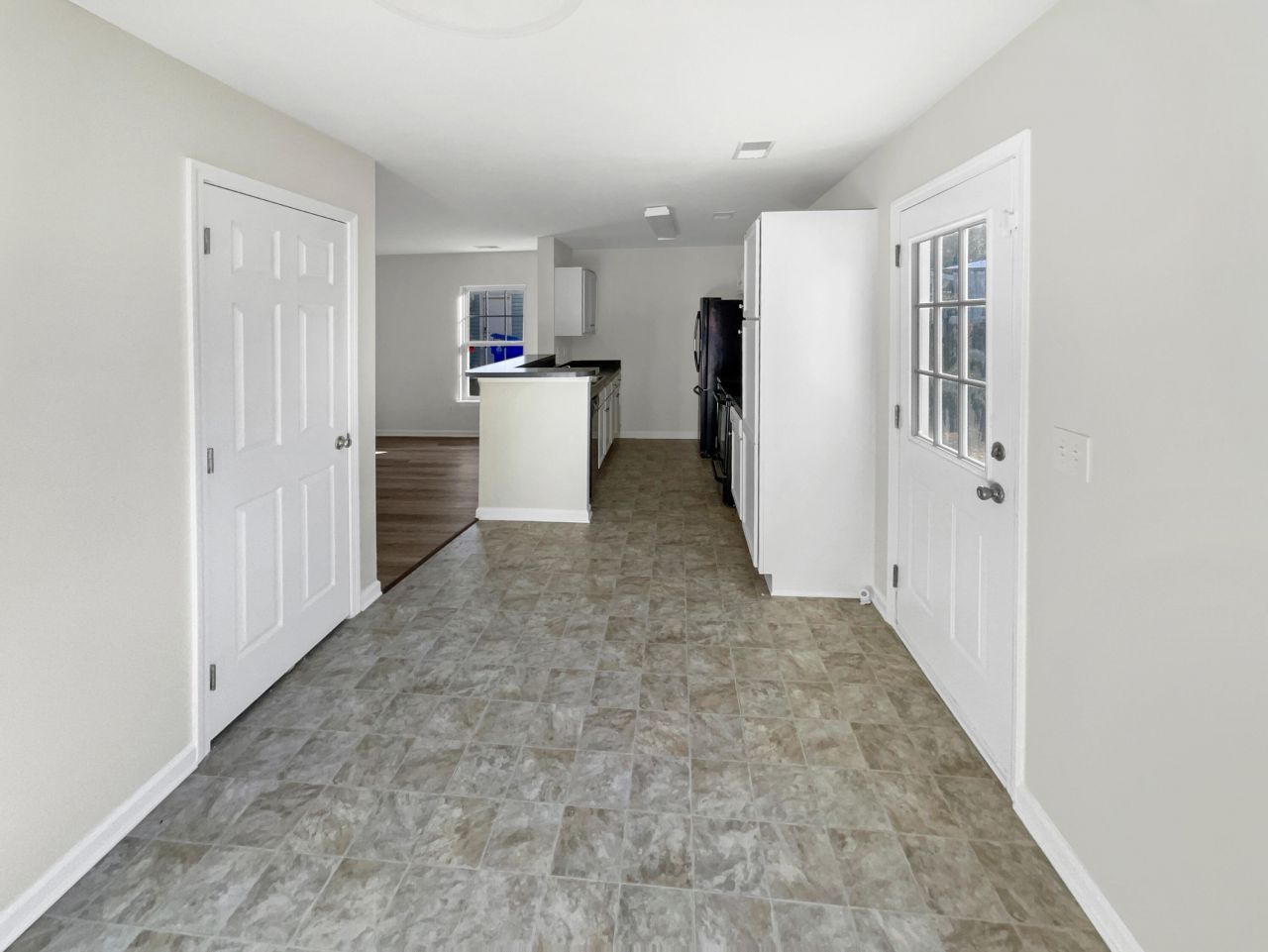 8737 Red Oak Drive Photo 11