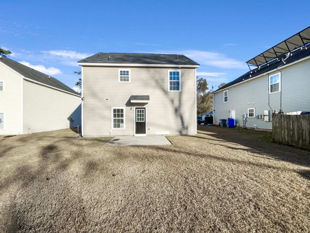 8737 Red Oak Drive Photo 5