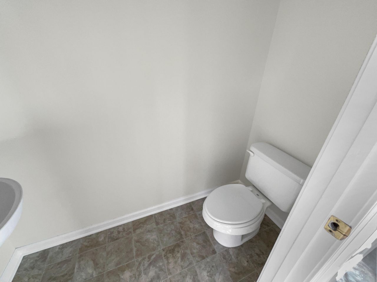 8737 Red Oak Drive Photo 9