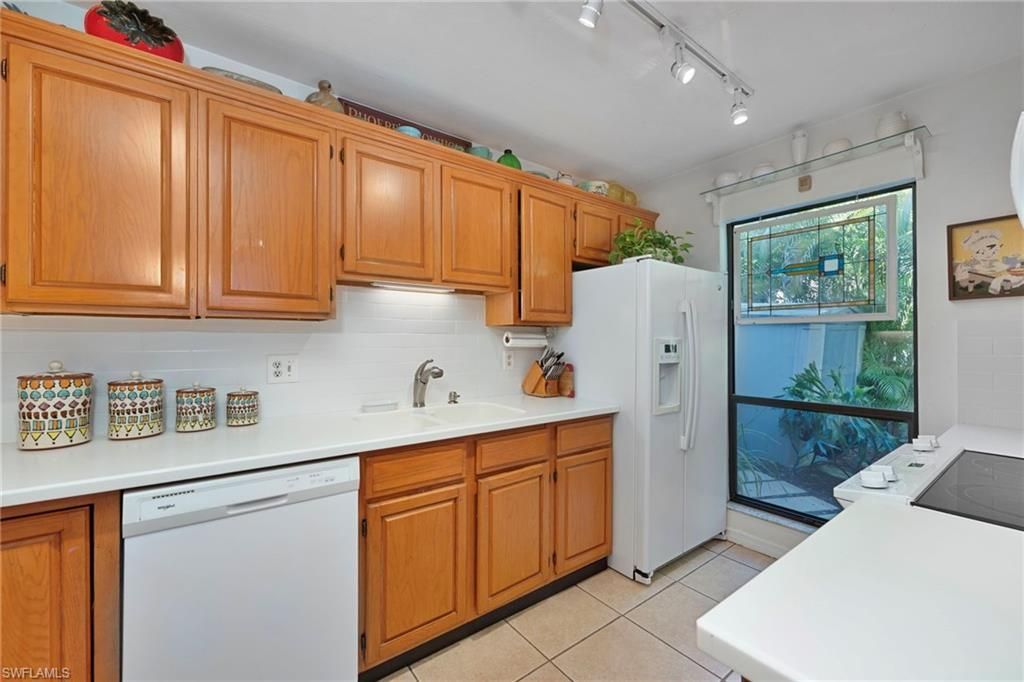 1337 Solana Rd, Unit K9, Naples, FL 34103 Photo