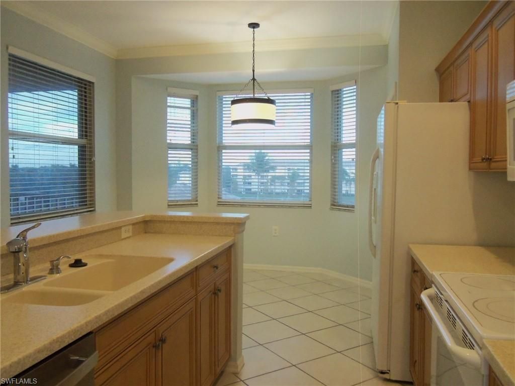 8490 Kingbird Loop, Unit 947, Estero, FL 33967 Photo