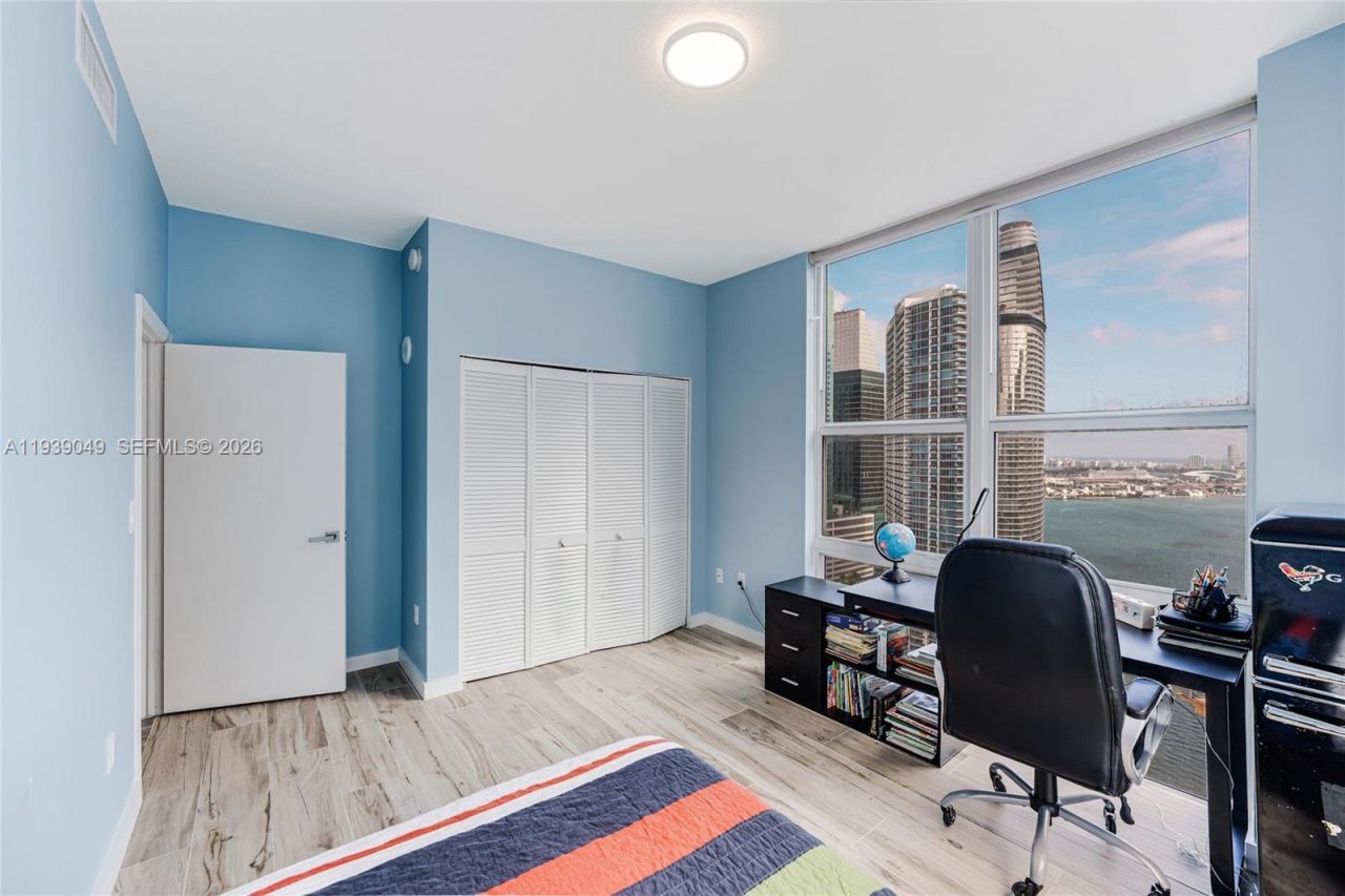 31 SE 5th St, Unit 3918, Miami, FL 33131 Photo